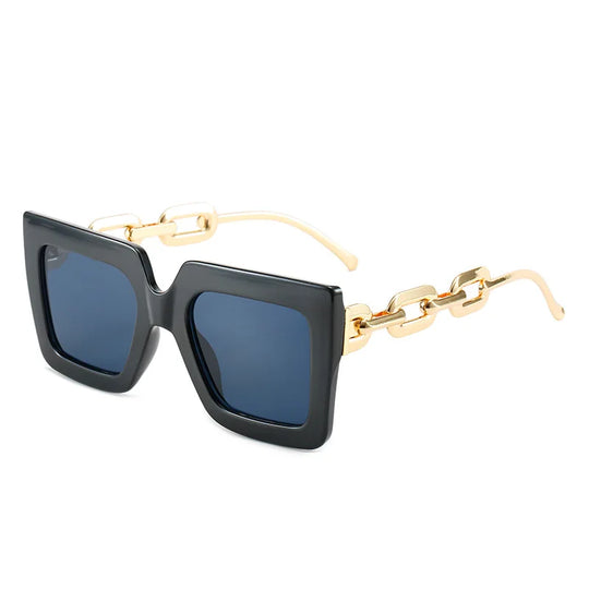 Square Glasses Chain Leg Sunglasses: Trendy Oversized Eyewear for Fashionable Women