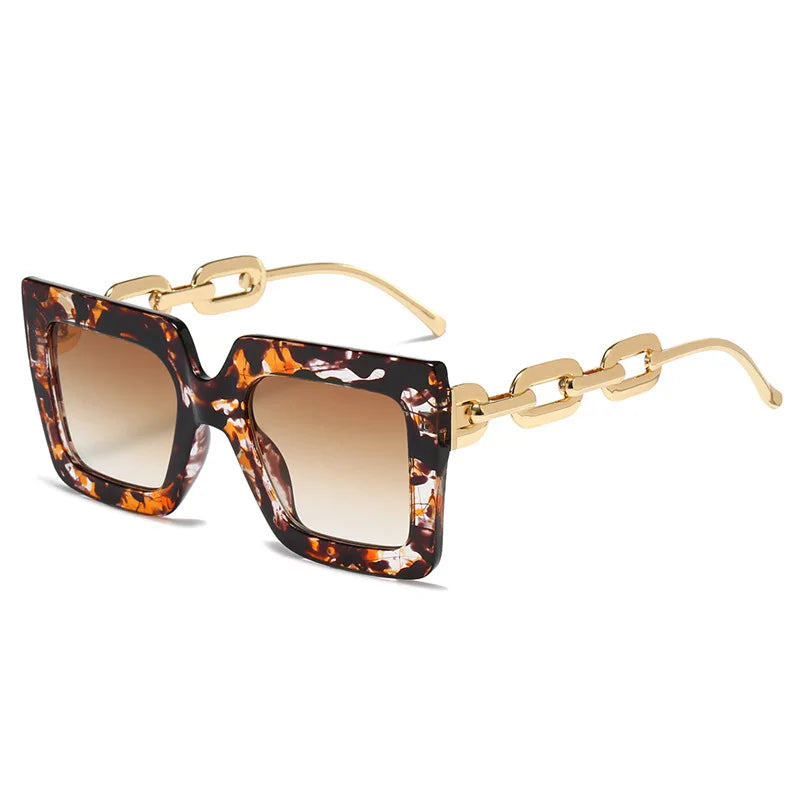 Square Glasses Chain Leg Sunglasses: Trendy Oversized Eyewear for Fashionable Women