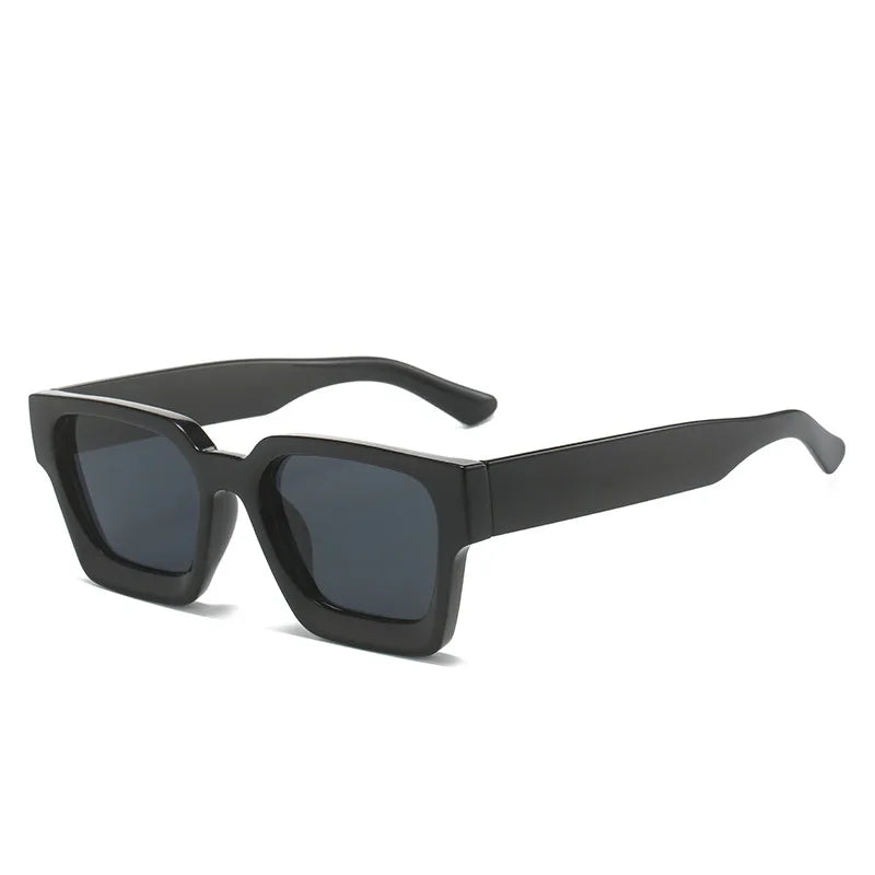 Square Frame Sunglasses: Retro Chic with UV400 Protection for Women and Men