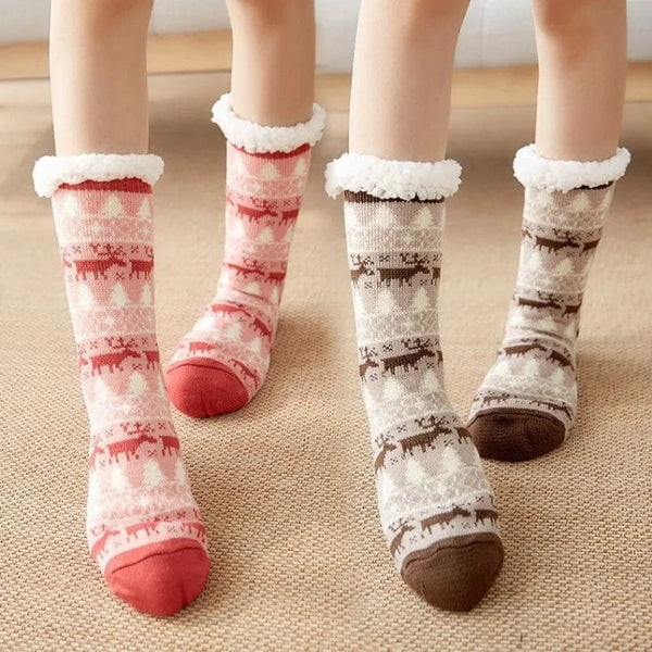 Warmth Meets Whimsy: Fuzzy Fluffy Deer, Elk, and Bear Socks – Perfect Winter Treat