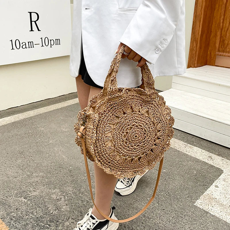 Summer Round Straw Bag Women Woven Rattan Beach Bag Hot New Shoulder Bag Circle Hollow Out Handle Bag Casual Shopper Tote Pouch