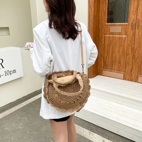 Summer Round Straw Bag Women Woven Rattan Beach Bag Hot New Shoulder Bag Circle Hollow Out Handle Bag Casual Shopper Tote Pouch