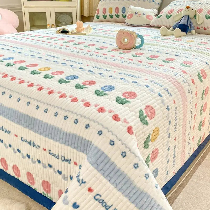 Velvet Bed Cover Non-slip Bedsheet – Cute Printed Quilted Bedspread for Single & Double Beds