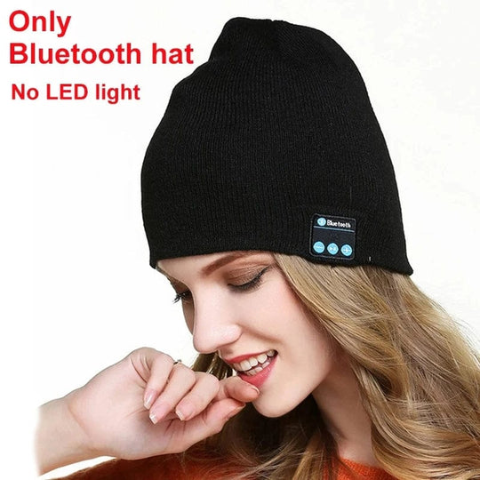 Upgrade your outdoor experience with the E9718-Warm Beanie Bluetooth 5.0 LED Hat. Stay warm, stay connected, and stay stylish on your adventures.