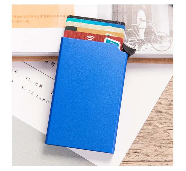 Unisex Sophistication: Thin ID Card Case in Yamo's Solid Metal RFID Smart Wallet