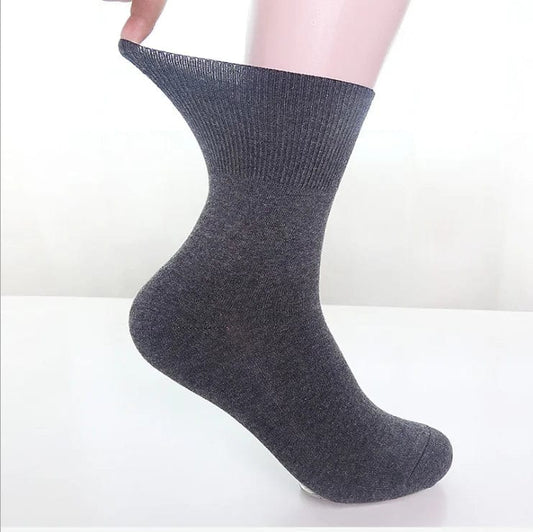 Every Step, Comfortable: Non-Binding Cotton Diabetes Socks for Men – Ankle Length Ease