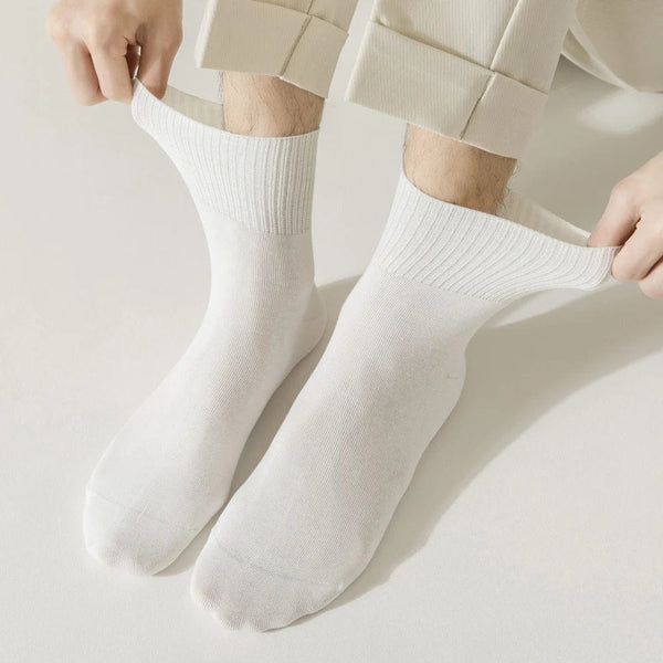 Silver-Lined Comfort: Thicker Diabetic Socks with Intricate Knitting Patterns for Style and Health