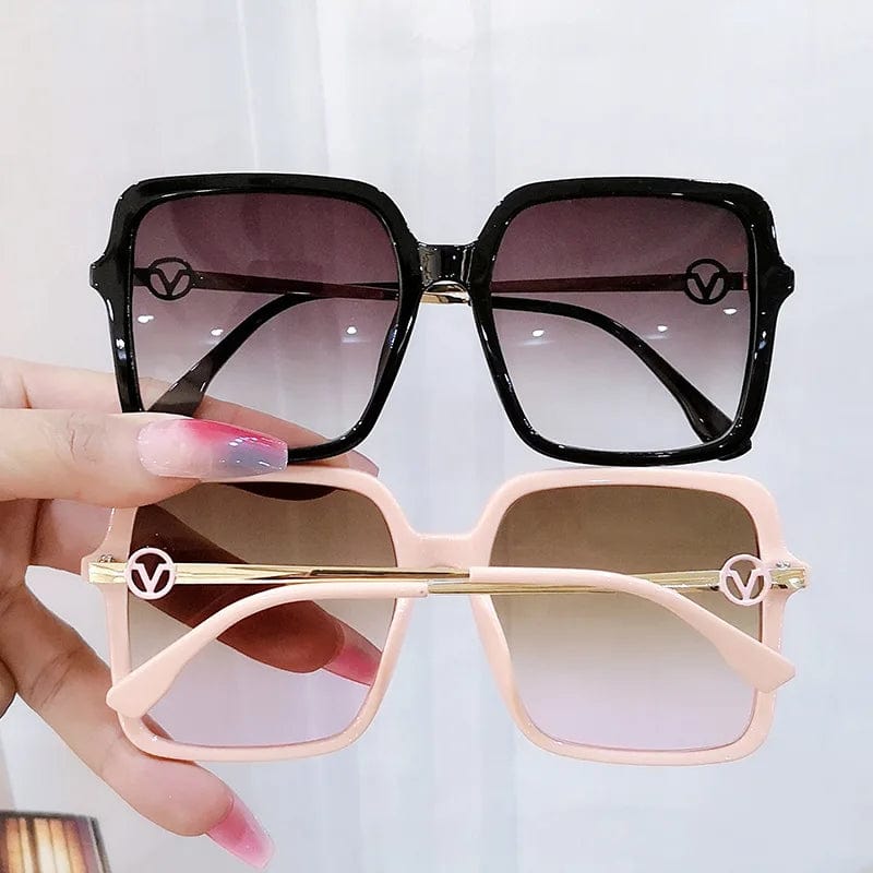 Colourful Framed Designer Fashion Sun Glasses - Plastic Gradient Mirror Color Women Sunglassesin 2021