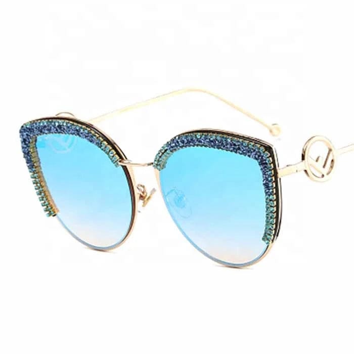 Fashion Luxury Ladies Cat Eye Diamond Shades Glasses Trendy Cateye Shiny Rhinestone Crystal Women Sunglasses 2021