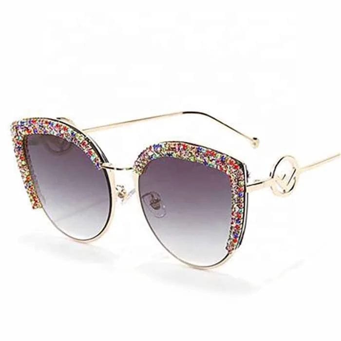 Fashion Luxury Ladies Cat Eye Diamond Shades Glasses Trendy Cateye Shiny Rhinestone Crystal Women Sunglasses 2021