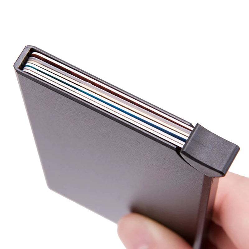 Unisex Sophistication: Thin ID Card Case in Yamo's Solid Metal RFID Smart Wallet