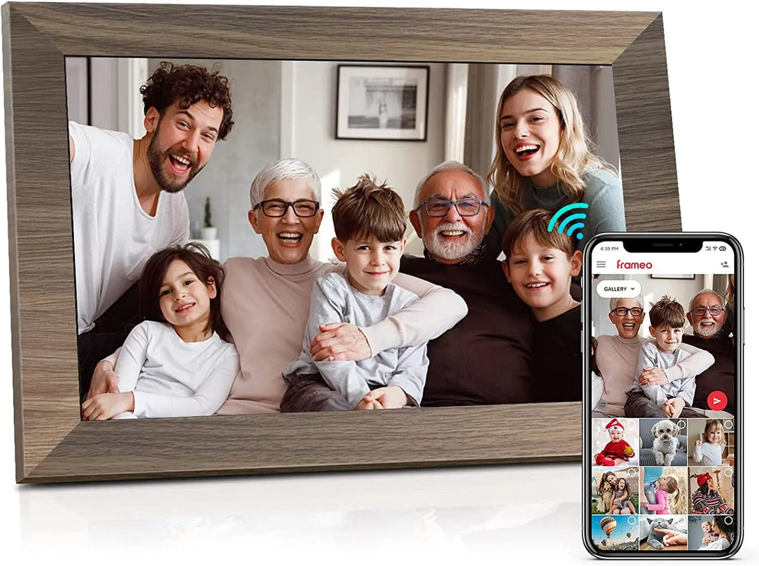 Touch of Memories: WiFi-Enabled Picture Frame with Frameo App - Your Digital Canvas for Photos and Videos.