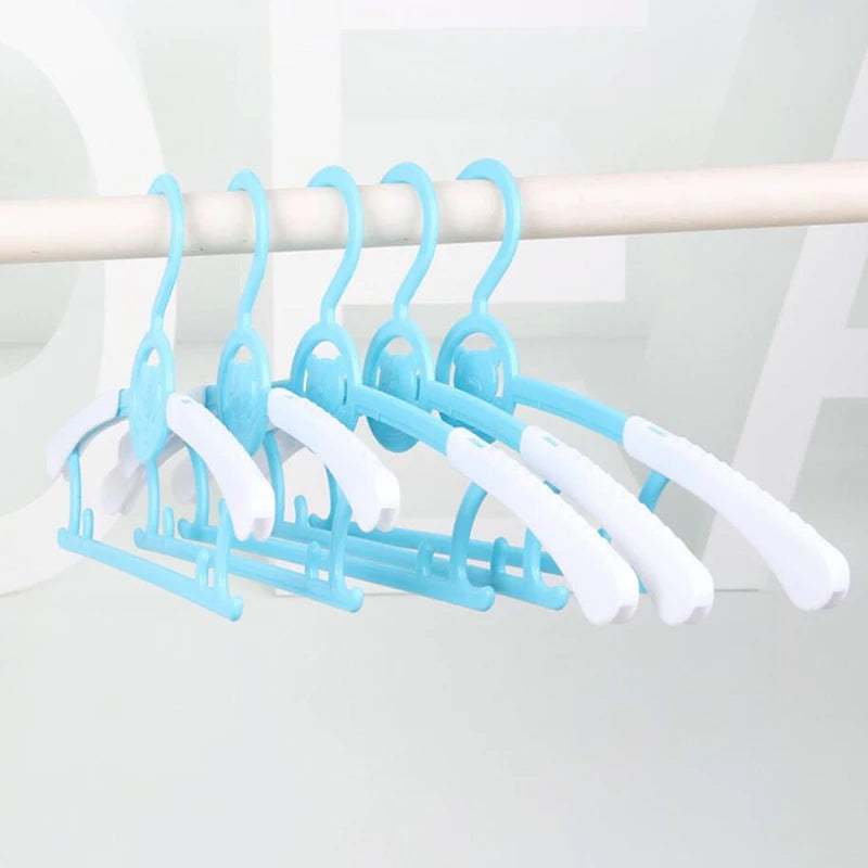 Hangers for Your Baby's Delightful Closet - Good Quality PP Plastic Hangers with 3D Space Children Designs