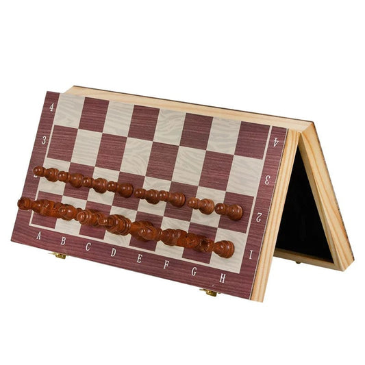 Portable Sophistication: Felted Chess Board with Magnetic Pieces - Perfect for Adults and Kids