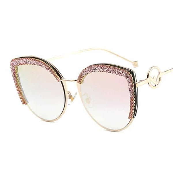 Fashion Luxury Ladies Cat Eye Diamond Shades Glasses Trendy Cateye Shiny Rhinestone Crystal Women Sunglasses 2021