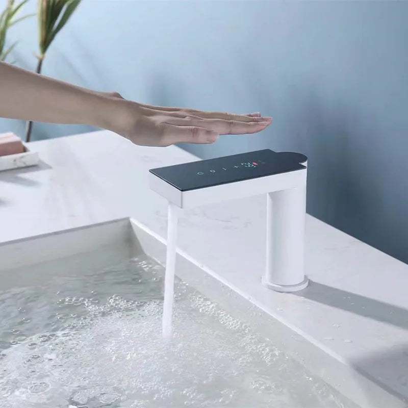 Touchless Elegance: Temperature Control Sensor Bathroom Faucet for Modern Convenience