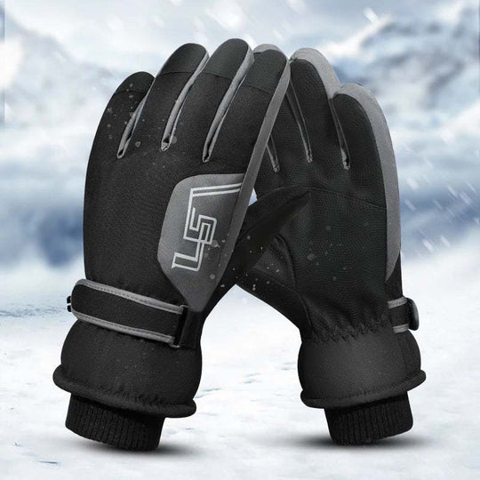 Conquer the Cold with Men's Windproof Thicken Ski Gloves