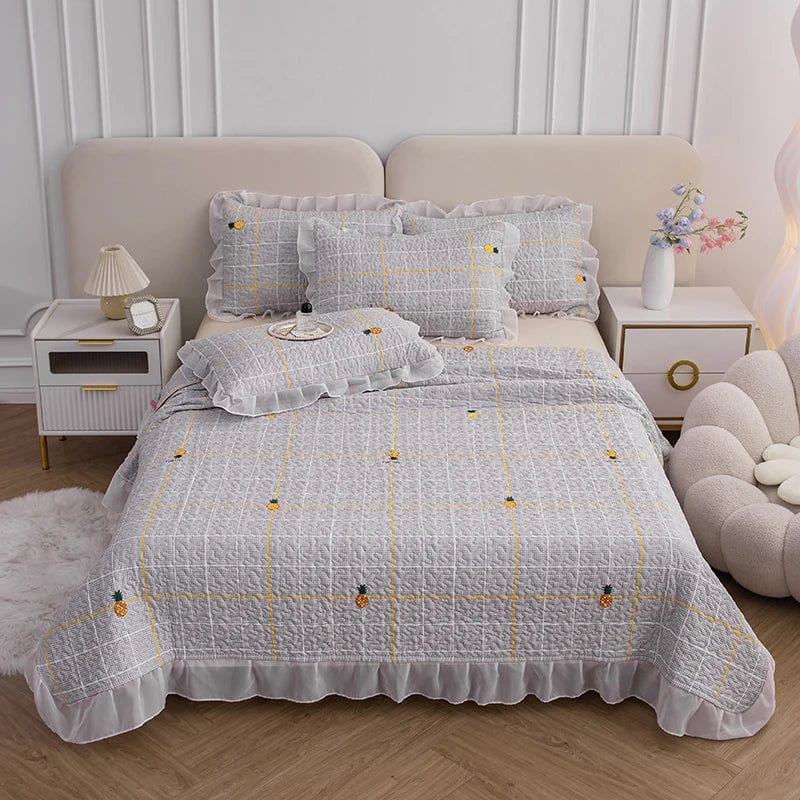 Soft Splendor: Skin-Friendly Printed Walf Checks Bedspread for a Cozy, High-Quality Bedroom