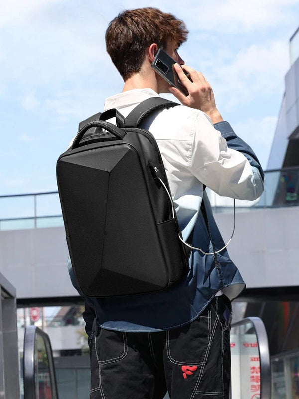 Style Meets Functionality: Latest Waterproof Travel Backpack for Men in the USA