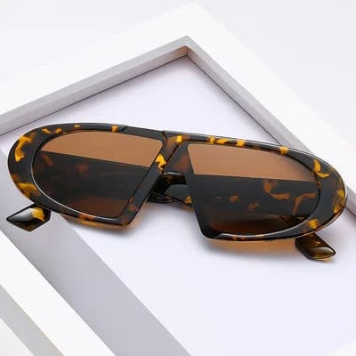 Fashionable Custom Oval-Shaped Visor Sunglasses for Women: Trendy Eye Wear