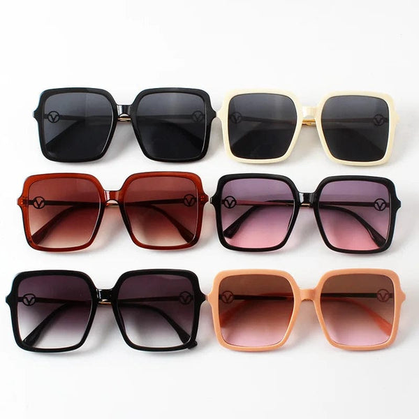 Colourful Framed Designer Fashion Sun Glasses - Plastic Gradient Mirror Color Women Sunglassesin 2021