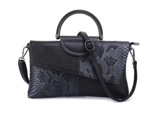 Messenger Shoulder Bag for the Stylish Lady in Genuine Leather - Timeless Elegance