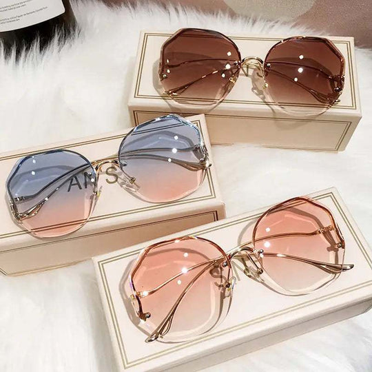 Designer Polygon Rimless Sun Glasses: Luxury Trendy Shades for Women